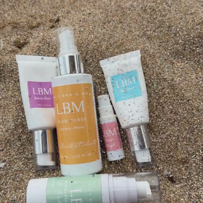 Watch our Toner being used - A real life demo of nautral hydration - Lily Bee and Me